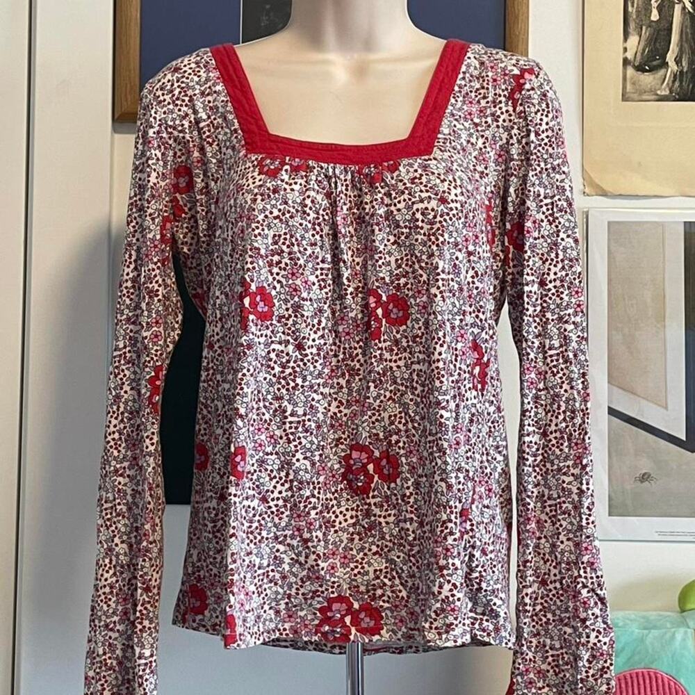 Lucky brand red white